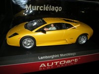 1:24 Autoart Lamborghini Murcielago Yellow/Gelb In Ovp