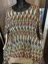 Karen Kane Top Women XL Multicolor Print Blouse Asymmetrical Hem 3/4 Sleeve Knit