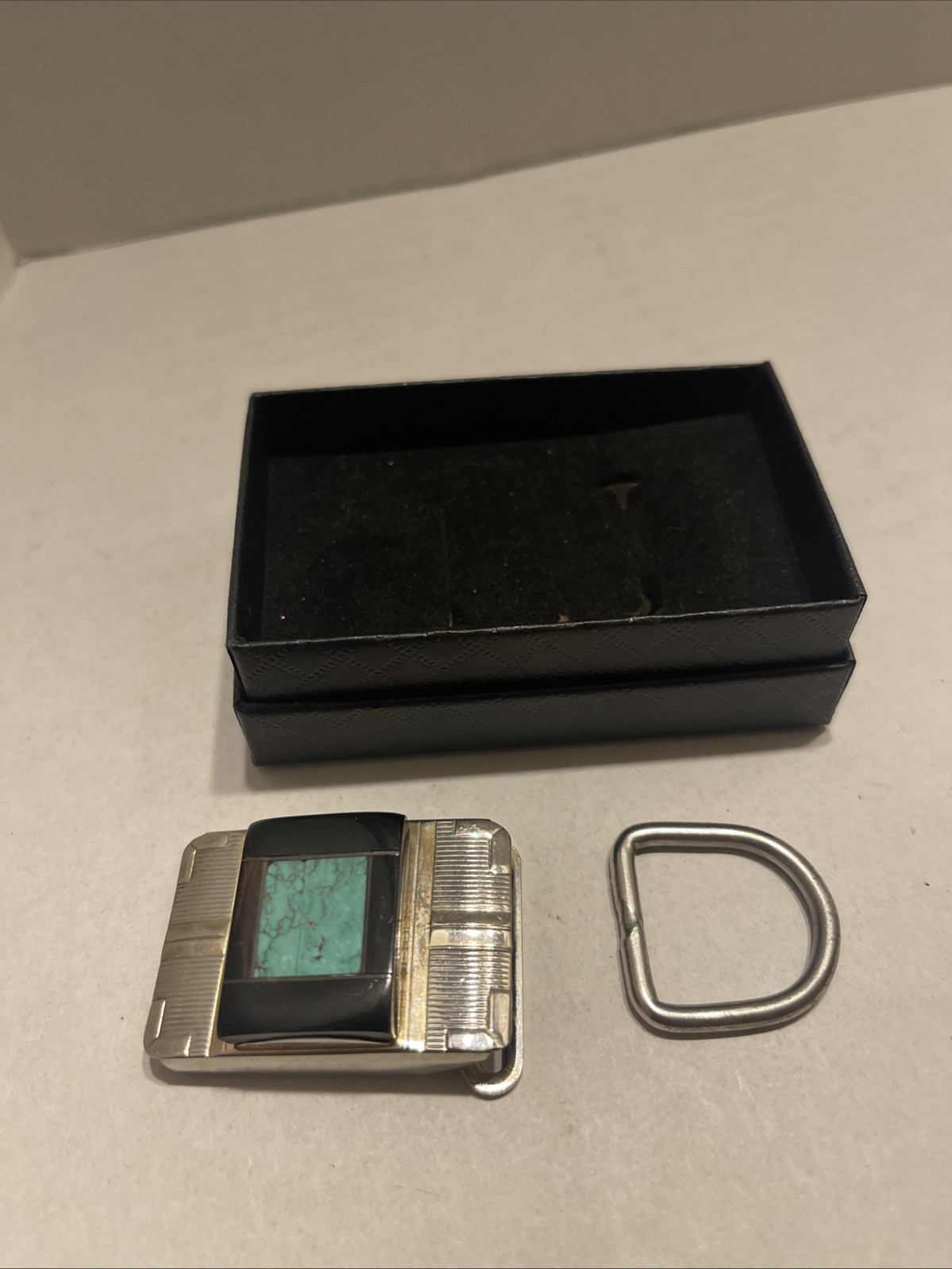 Vtg Turquoise Stone Rectangle Solid Brass Metal B… - image 3