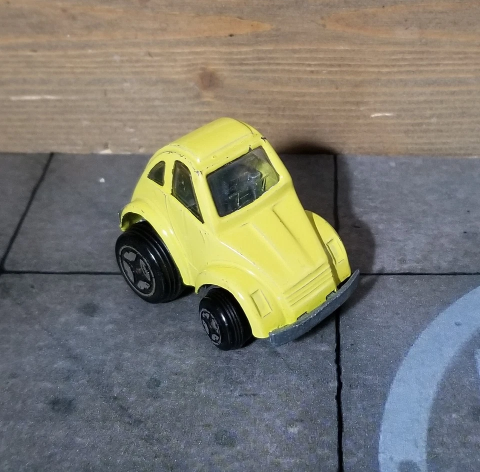 POLISTIL MG 22 Citroën 2 CV SUPER-DEFORMED 1974 DES.PEND 1:55 Ca. Made in Italy - Immagine 2 di 4