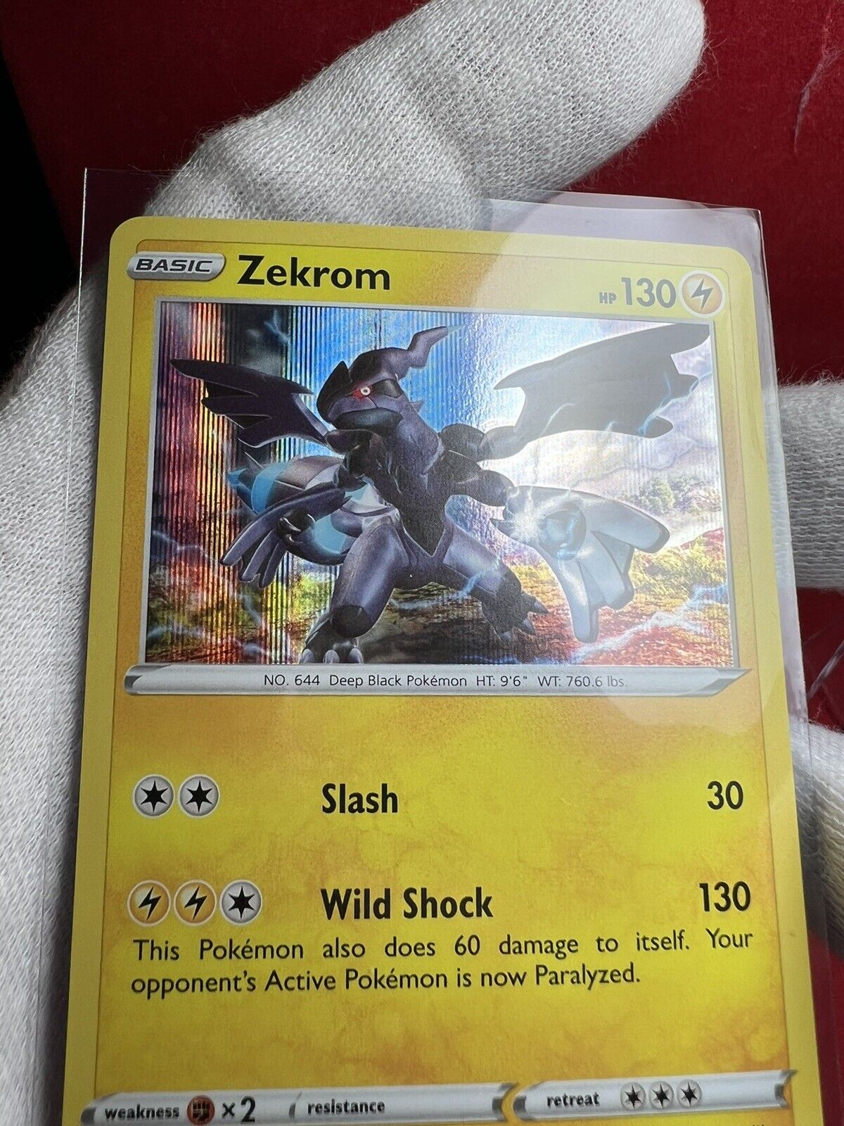 Zekrom 60/185 Pokemon Holo 2020 Vivid Voltage