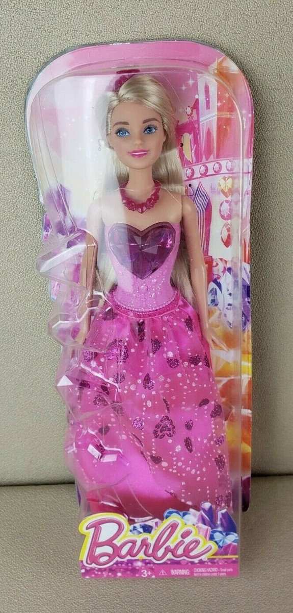 Barbie Gem Kingdom Pink Heart Doll #DHM53 Mattel Unopened BXDSTRS
