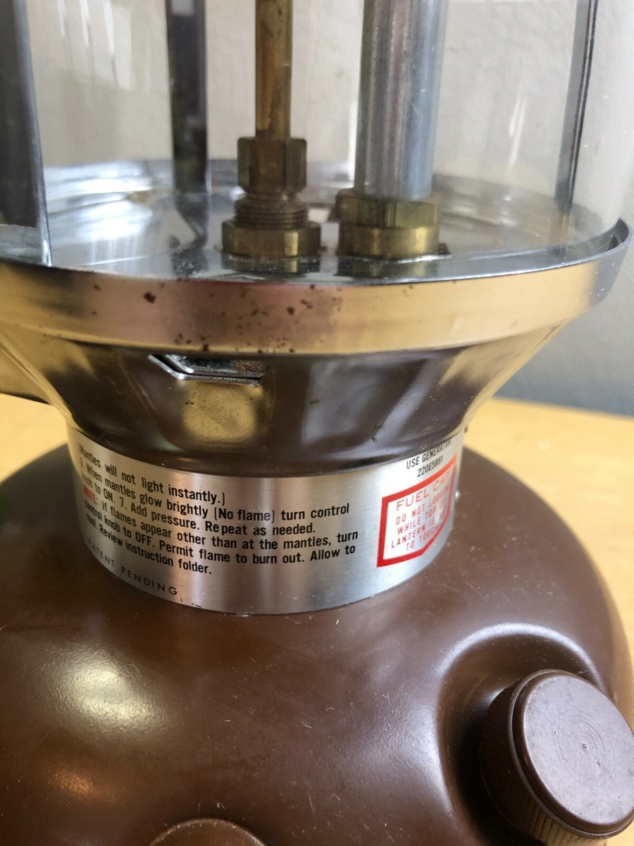 Vintage Coleman Lantern/Brown/Model 275 (Manuf. 08-1978) with