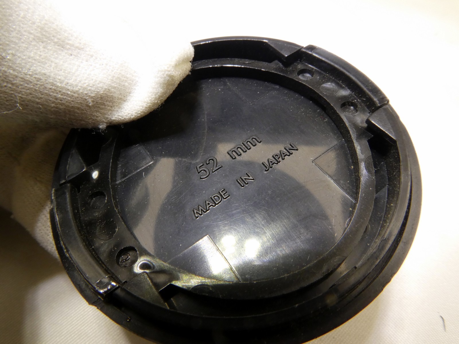 Quantaray  52mm Front Lens Cap Snap on type 