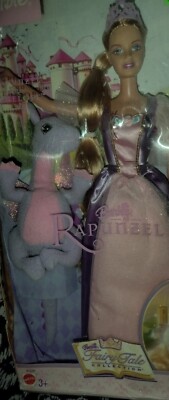 Rapunzel and Penelope Barbie as Rapunzel Fairy Tale Collection 2003 Mattel B5826