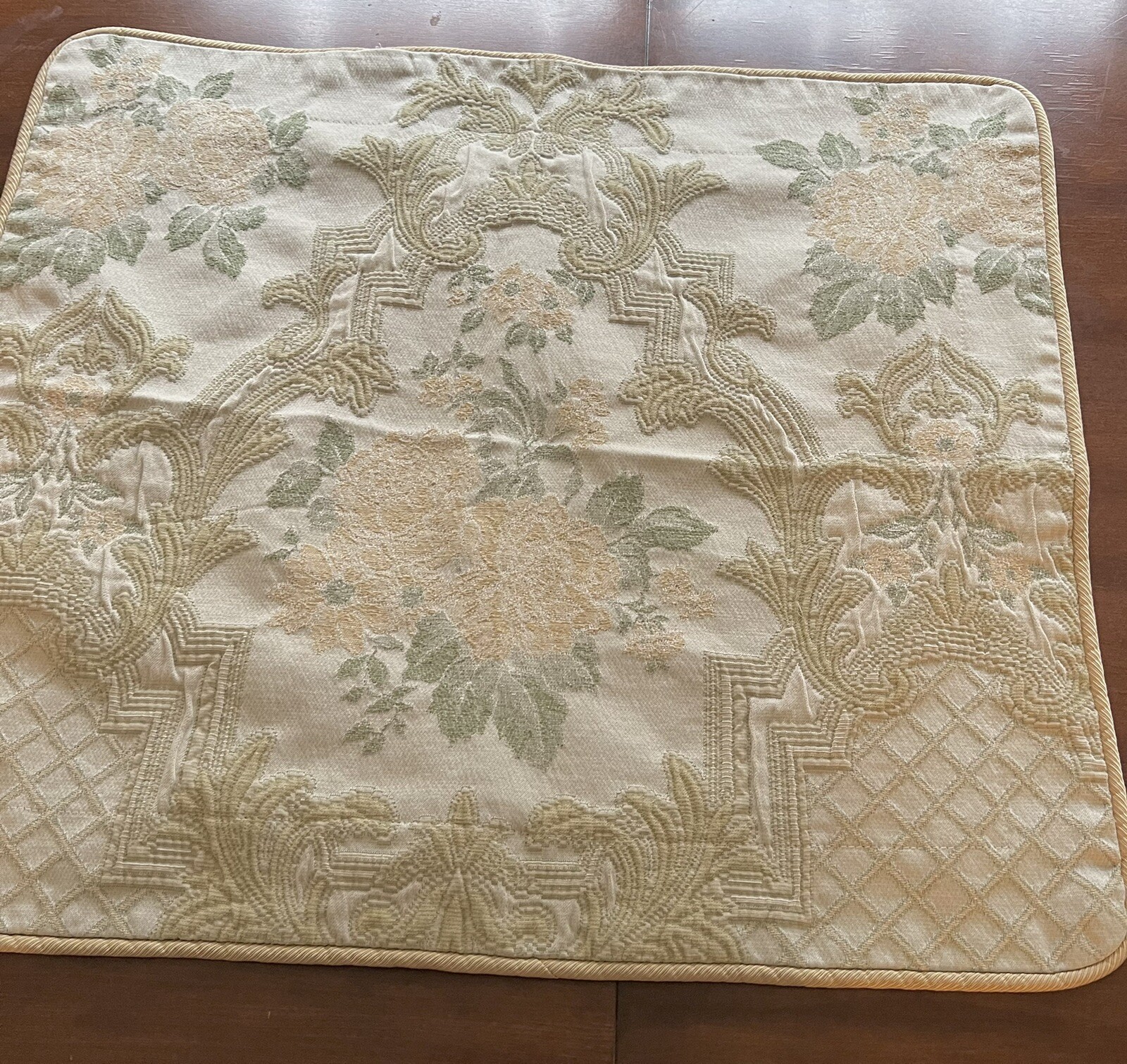 JC Penney pillow shams, embroidered Yellow flowered and scrolled design