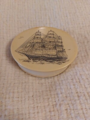 Handcrafted Vintage 1989 Imitation Ivory Oval Trinket Box Artek Inc. 