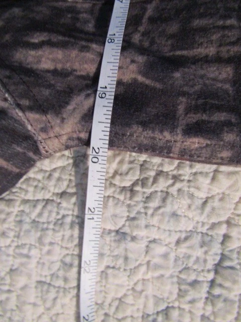 Cabela's Woman's Camouflage Shirt Warm Flannel Hunting Camo Size Small - Image 4 of 4