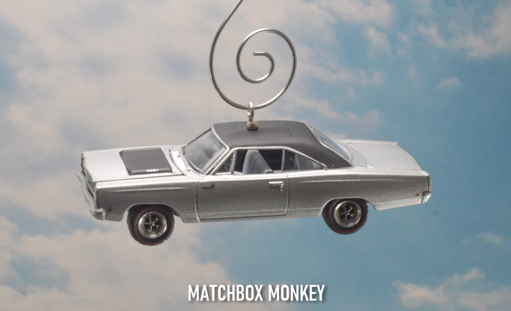 Classic 1968 Plymouth Road Runner Hemi Christmas Tree Ornament