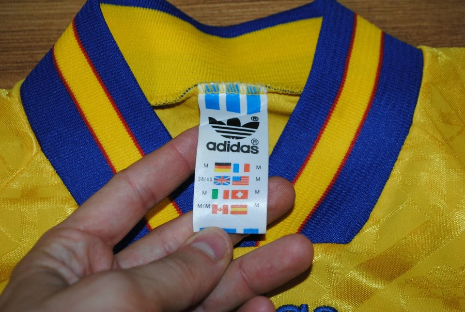 #9 CAMISETA DE FUTBOL LOCAL TOMAS BROLIN SUECIA 1994-1995-1996 TALLA MEDIANA DE COLECCIÓN Foto 4 de 4