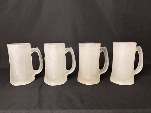 VINTAGE TIARA INDIANA WHITE SATIN PITCHER, 4 FROSTED MUGS, 2 SHOT GLASSES - Picture 15 of 23