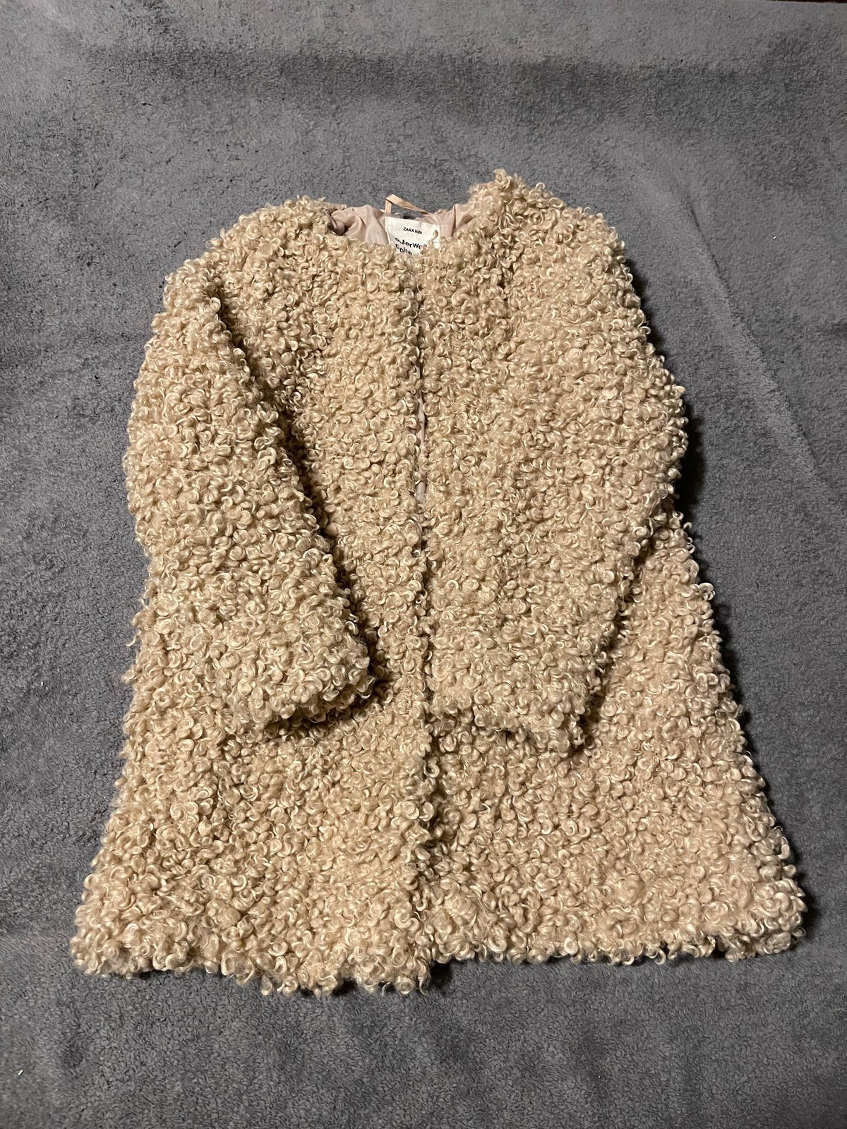 Zara Kids Coat Girls 9 134cm Beige Curly Boucle Faux Fur Outerwear Jacket Lined