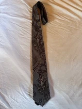 Vintage J.C. Penney's Stafford Men's Necktie  100% Silk Multicolor Paisley 