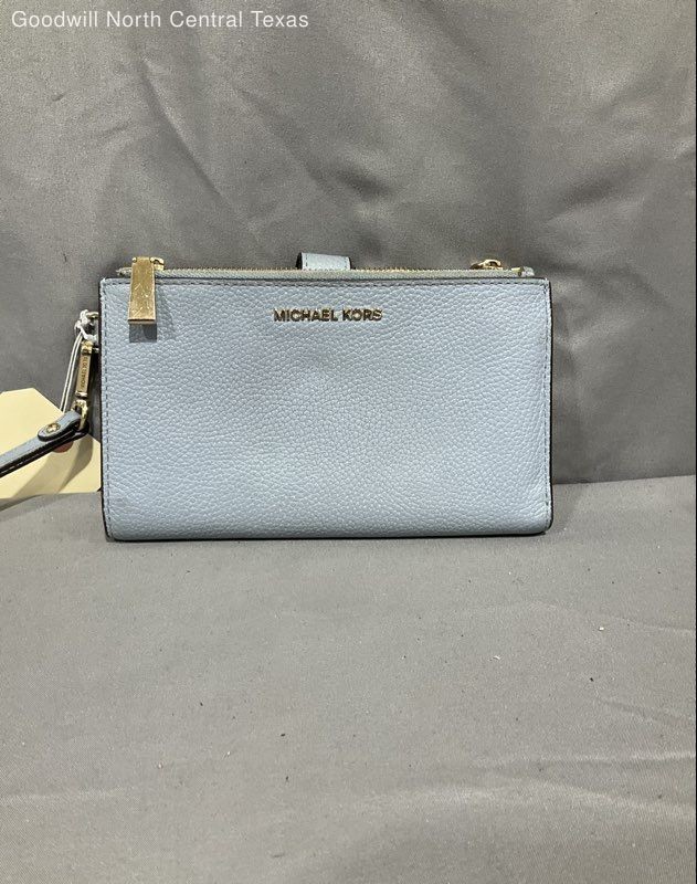 Michael Kors Adele Wallet - image 1