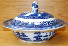 Swinnertons Old Willow Pattern Blue & White Vegetable Tureen with Lid Acorn 1911