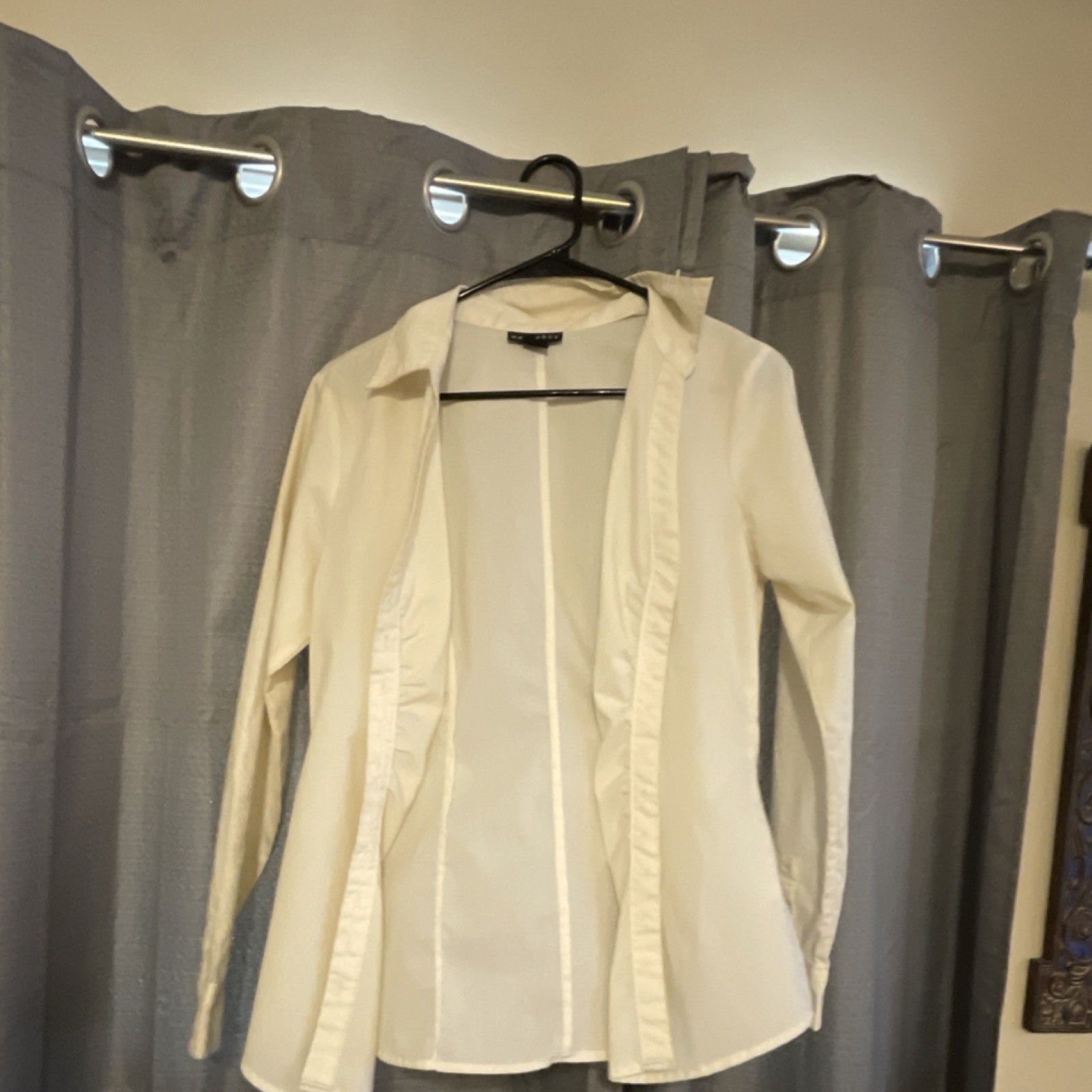 Metaphor Women's White Solid Collared Button Long… - image 1