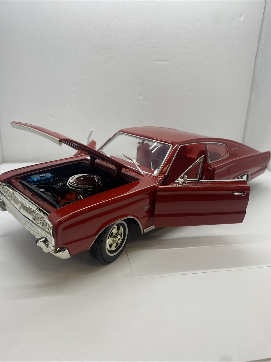 Road Signature 92638RD 1966 Dodge Charger Red 1/18 Diecast Model