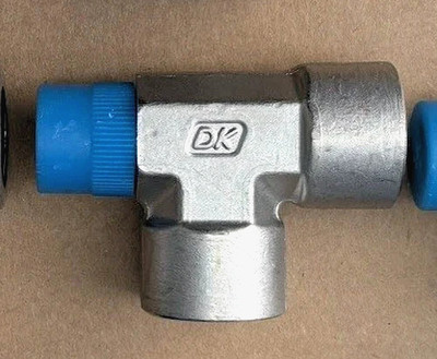 1/2 NPT 316ss Street Tee Pipe Fitting (20,00 Psi, ASME B31.3) DK-LOK GTR-8N-S