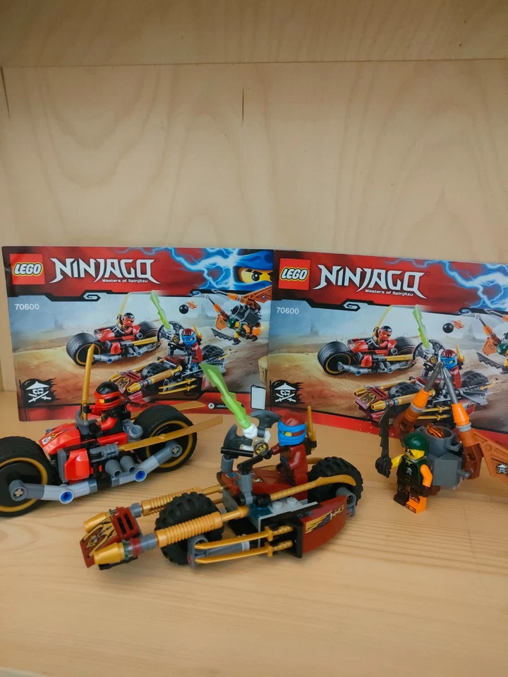 LEGO Ninjago 70600 Ninja Bike Chase, foto 1 di 5