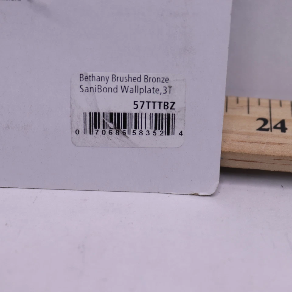 Placa de pared de metal con palanca de 3 bandas AMERELLE Bethany - bronce cepillado Foto 2 de 4