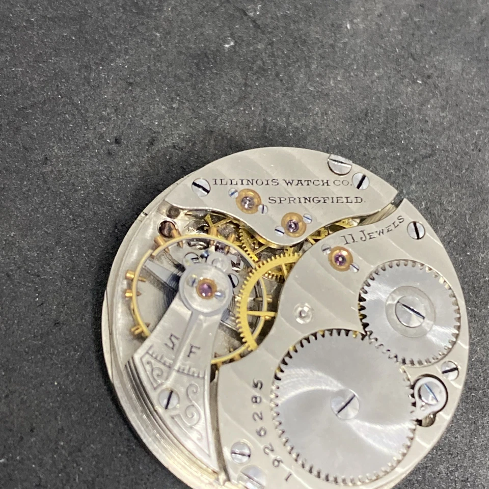 Reloj Bolsillo Illinois Grado 33 Movimiento Talla 0s 11j Hunter Modelo 2 Piezas F8486 Foto 3 de 4