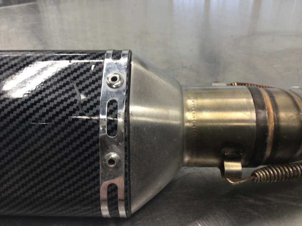 Kawasaki Ninja 250R EX250J 2011 mercado de accesorios aluminio fibra de carbono tubo de escape Foto 4 de 4