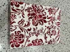 A Red And White Ralph Lauren 60x104 Floral Pattern Tablecloth