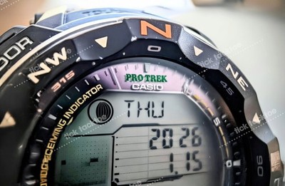 CASIO PROTREK PRW-2500YT 電波ソーラー ブラック RARE BLACK Casio Pro Trek PRW-2500 Triple Sensor Tough Solar