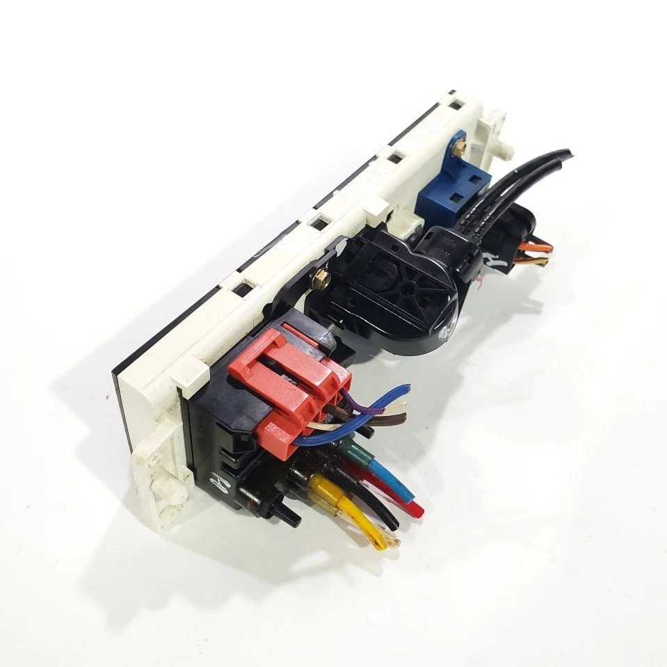 1994 1995 1996 1997 1998 Ford Mustang GT OEM AC Temperature Control - Image 4 of 4