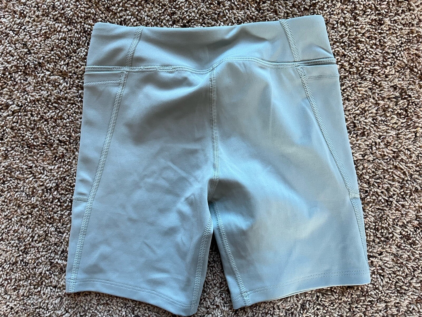 Picture 3 of 4