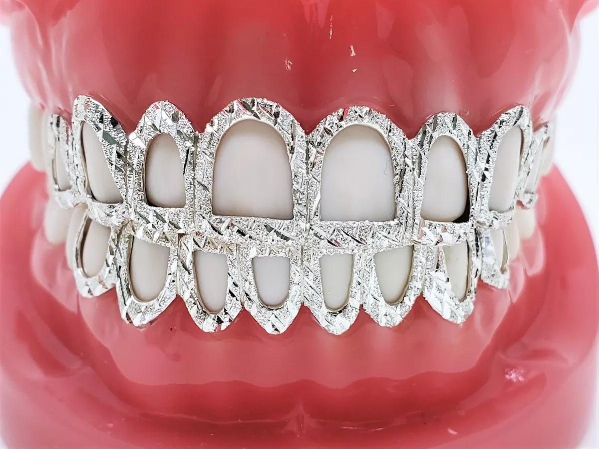 Grillz 8 Open Face Diamond Teeth