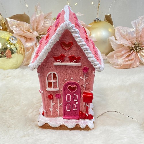Cupcakes and Cashmere Valentines Pink Led Light Up Gingerbread Lovebirds House - Picture 4 of 7