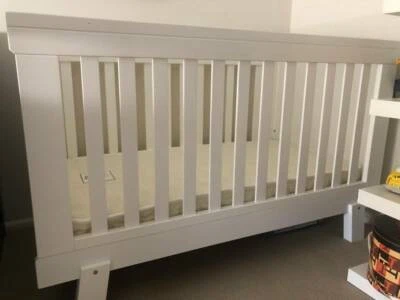 boori lucia cot