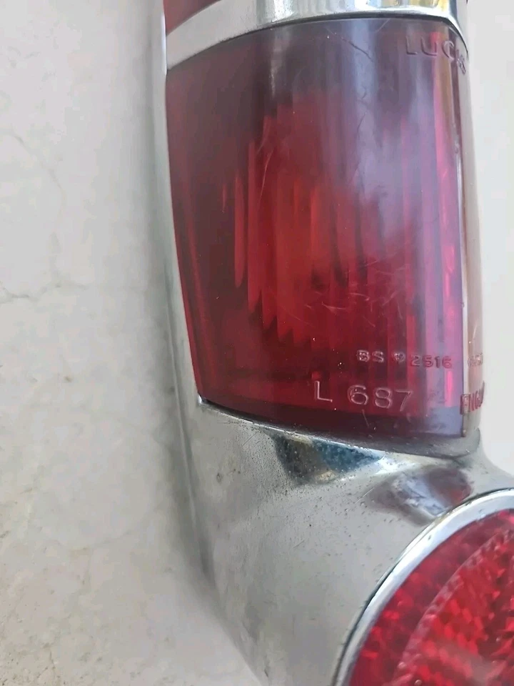 OEM Jaguar Mark 10 Mk X 420 Luz Trasera Lámpara Carcasa Solo Lucas L687 Original Foto 3 de 4
