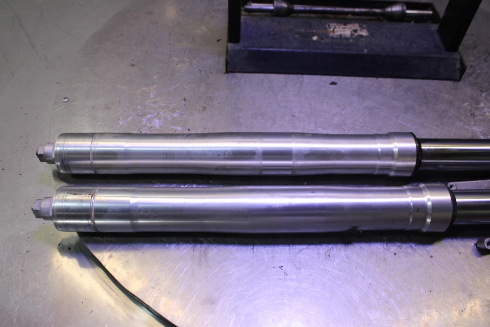 2007 Buell Firebolt XB12R FRONT FORKS SHOCK SUSPENSION SET PAIR Straight Foto 3 de 4