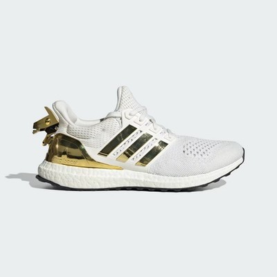 Adidas UltraBoost x Fortnite Victory Crown Größen 8, 11 weiß UVP 160£ JQ0717