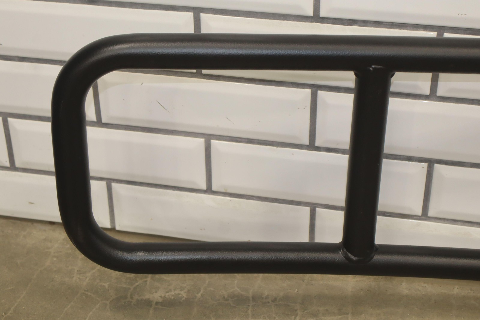 03-09 Hummer H2 Single Hoop OEM Brush Guard Black