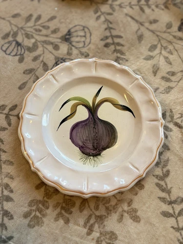 Hand painted ceramic plate From Italy