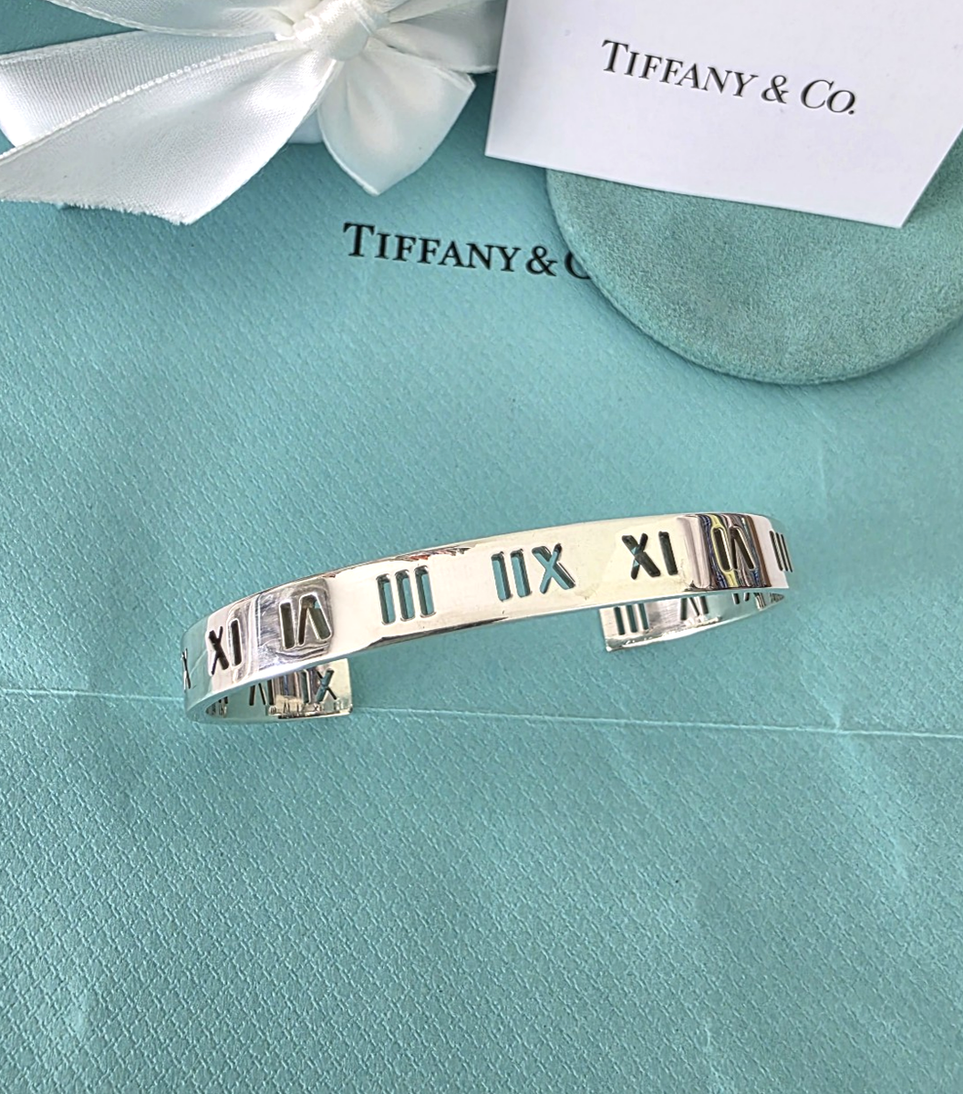 Tiffany & Co Silver Atlas Pierced Cutout Stencil Roman Numeral 7.5