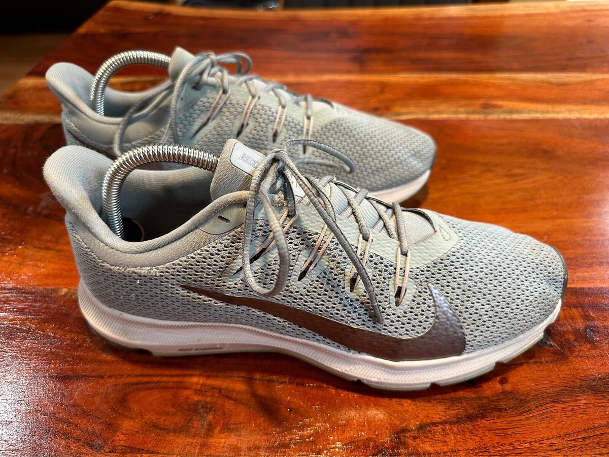 Nike Women's Quest C13803-300 Silver Blue Size 10