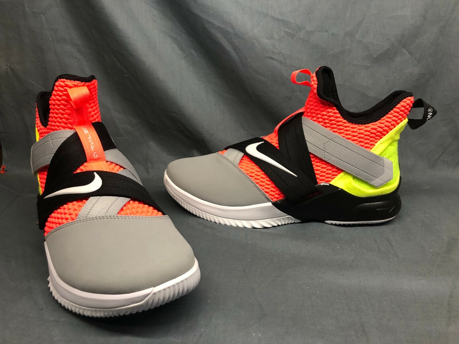 lebron soldier hot lava
