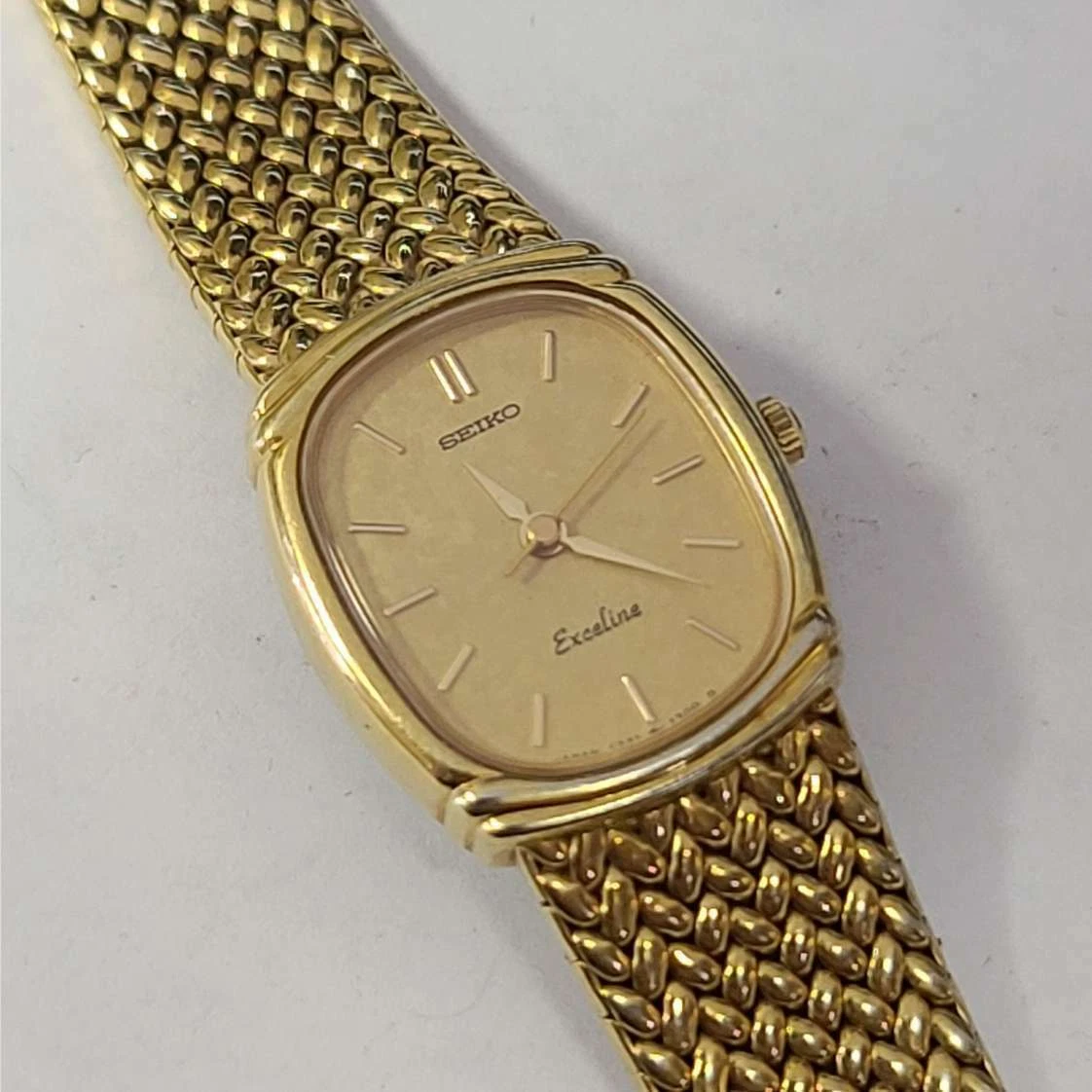 Seiko Gold Tone Stainless Steel Exceline Watch 1221-5890 AS IS PARTS