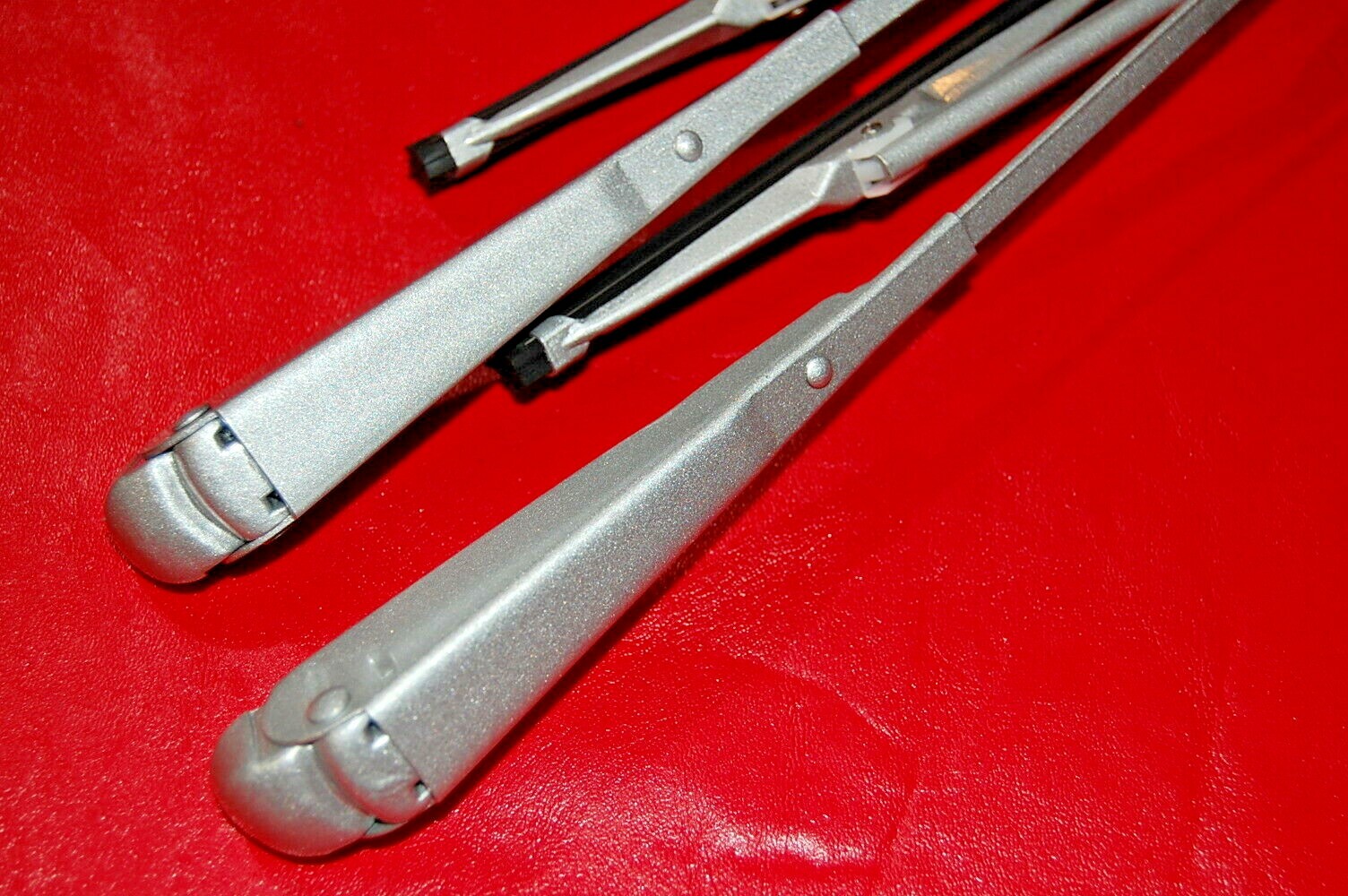 VW KARMANN GHIA REPLACEMENT WIPER ARMS & BLADES 1967 COMPLETE KIT