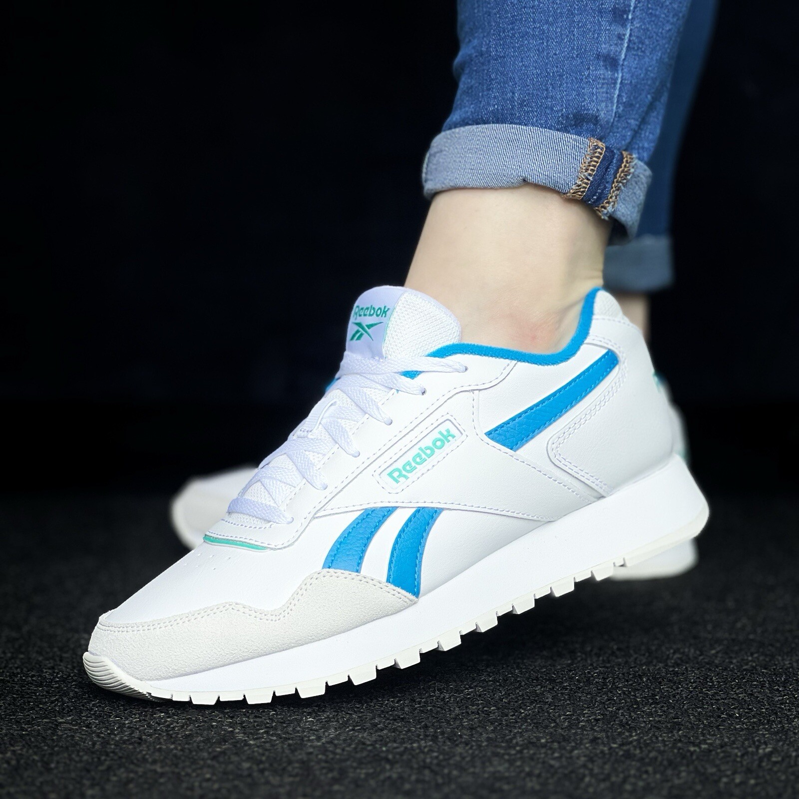 Reebok Glide Classic Women’s Size 9 Running Shoe Athletic Sneakers White #418