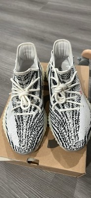 adidas Yeezy Boost 350 V2 Zebra White/Core Black/Red Primeknit CP9654 2017