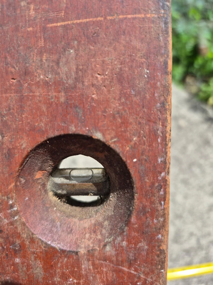 Vintage Sargent & Co. N.Y. 18" Wooden Level,W/2 Intact Vials - Image 4 of 4