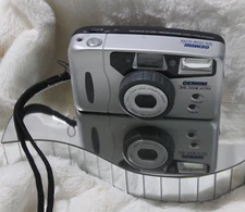 Gemini 35 Zoom Ultra Point & Shoot 35mm Film Camera Twist Zoom Lens Works