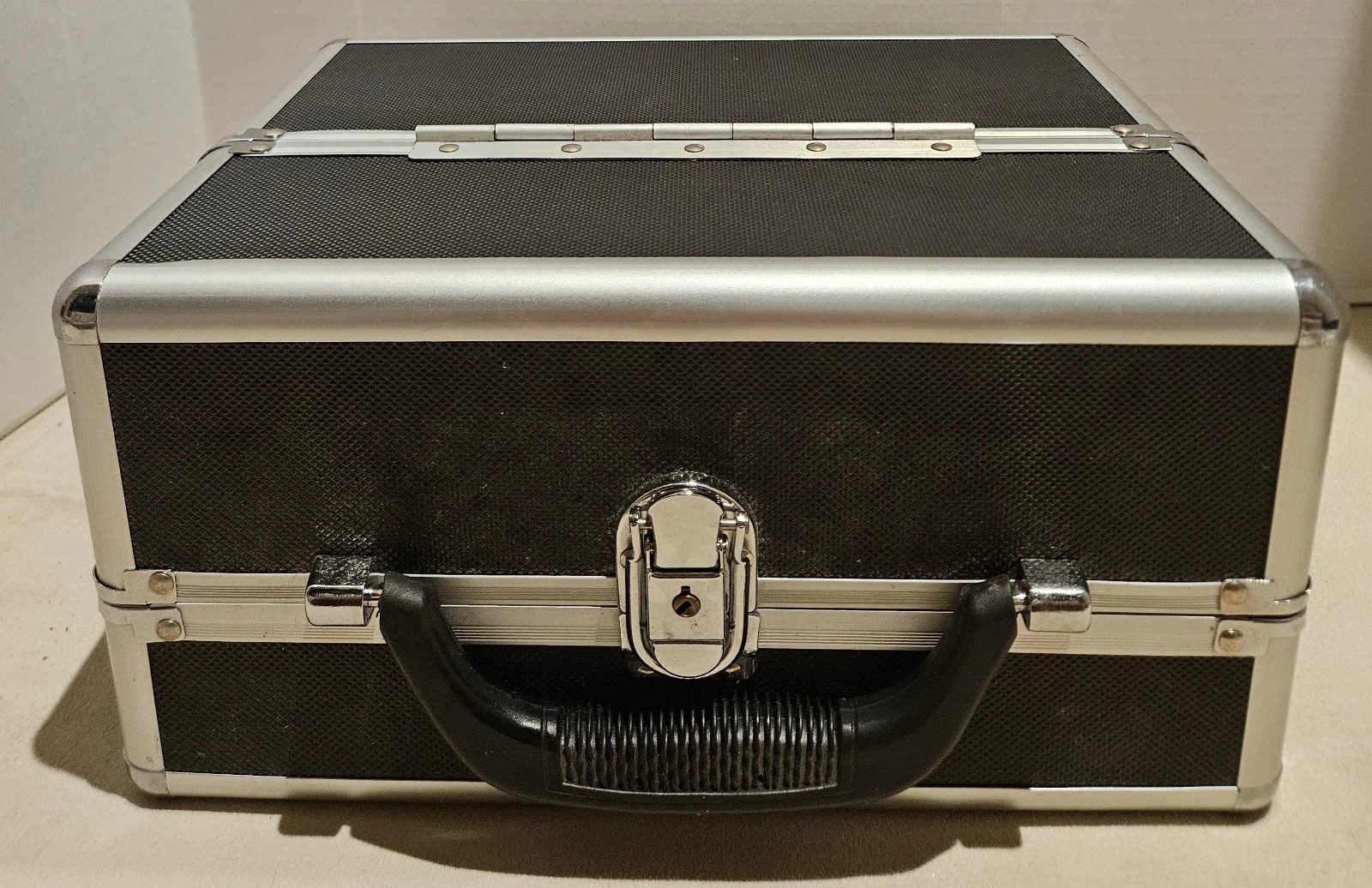 Professional Aluminum Makeup Train Case / Cosmetic Organizer Box