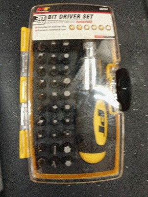 PERFORMANCE TOOL 38 PIECE BIT Driver SET  9133