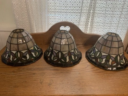 3 VINTAGE TIFFANY STYLE LEADED GLASS LAMPSHADES